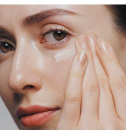 Future Solution LX - Crème Régénérante Contour Yeux et Lèvres Future Solution LX - Crème Régénérante Contour Yeux et Lèvres